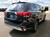 Used 2020 Mitsubishi Outlander SEL image 3