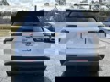 New 2025 Chevrolet Equinox LT image 5