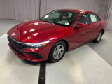 New 2025 Hyundai Elantra SE image 3