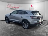 Used 2022 Lincoln Nautilus Reserve w/ Equipment Group 201A image 3