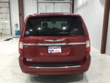 Used 2015 Chrysler Town & Country Touring w/ Driver Convenience Group image 6