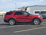 Used 2021 Ford Explorer XLT w/ Equipment Group 202A image 4