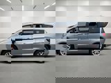 Used 2017 Chrysler Pacifica Touring image 3