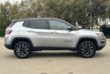 Used 2019 Jeep Compass Trailhawk image 3