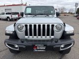 Used 2023 Jeep Gladiator Overland image 2