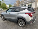 Used 2024 Kia Seltos LX image 4