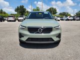New 2025 Volvo XC40 B5 Core image 2