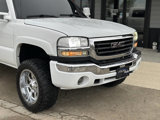 Used 2006 GMC Sierra 2500 SLT w/ Heavy-Duty Power Package image 6