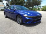 Used 2024 Hyundai Elantra SEL image 2