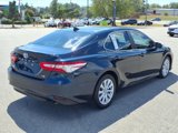 Used 2020 Toyota Camry LE image 5