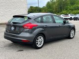 Used 2017 Ford Focus SE image 4