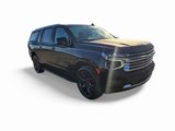 Used 2023 Chevrolet Suburban High Country image 2