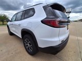 New 2025 GMC Acadia AT4 w/ Luxury Package image 6