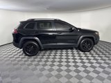 Used 2019 Jeep Cherokee Trailhawk image 6