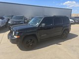 Used 2014 Jeep Patriot Latitude image 2