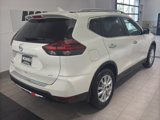 Used 2018 Nissan Rogue SV image 4