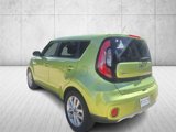 Used 2019 Kia Soul + image 3