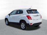 Used 2022 Chevrolet Trax LS w/ Tint and Cruise Package image 4