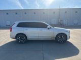 Used 2022 Volvo XC90 T6 Momentum w/ Advanced Package image 4