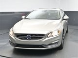 Used 2018 Volvo S60 T5 Inscription image 3