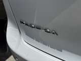 Used 2023 Chrysler Pacifica Touring-L image 4