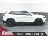 Used 2019 Jeep Cherokee Latitude w/ Popular Appearance Group image 2