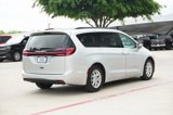 Used 2022 Chrysler Pacifica Touring-L image 5