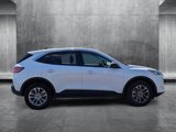 Used 2022 Ford Escape SE image 4