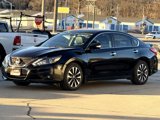 Used 2016 Nissan Altima 2.5 SL w/ 2.5 Technology w/LED Package image 3