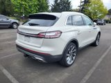 Used 2022 Lincoln Nautilus Reserve w/ Equipment Group 202A image 3