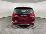 Used 2017 Chrysler Pacifica Touring-L w/ Tire & Wheel Group image 4