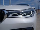 Used 2017 BMW 750i image 4