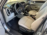 Used 2024 Kia Soul LX image 2