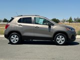 Used 2022 Chevrolet Trax LT w/ LT Convenience Package image 3