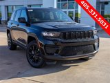 New 2025 Jeep Grand Cherokee Altitude image 2