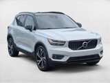 Used 2022 Volvo XC40 T5 R-Design w/ Protection Package Premier image 3