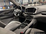 Used 2022 GMC Terrain SLT w/ Infotainment Package II image 3