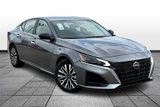 Used 2024 Nissan Altima 2.5 SV image 2