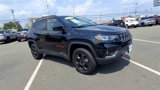 Used 2023 Jeep Compass Trailhawk w/ Trailhawk Convenience Group image 2