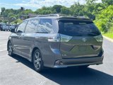 Used 2017 Toyota Sienna L image 3
