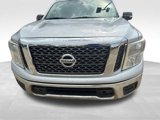 Used 2017 Nissan Titan SV image 3