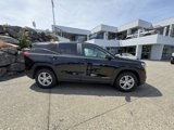Used 2024 GMC Terrain SLE image 5