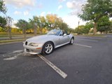 Used 2000 BMW Z3 2.5i image 2