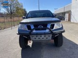 Used 2018 Nissan Frontier SV image 3
