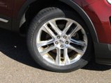 Used 2016 Ford Explorer XLT w/ Equipment Group 202A image 5