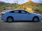 Used 2024 Chevrolet Malibu LT image 3