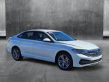 Certified 2024 Volkswagen Jetta SE image 3