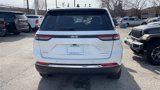 Used 2023 Jeep Grand Cherokee Laredo image 5