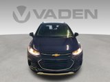 Used 2022 Chevrolet Trax LT w/ LT Convenience Package image 2