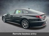 Used 2022 Hyundai Sonata Blue image 4